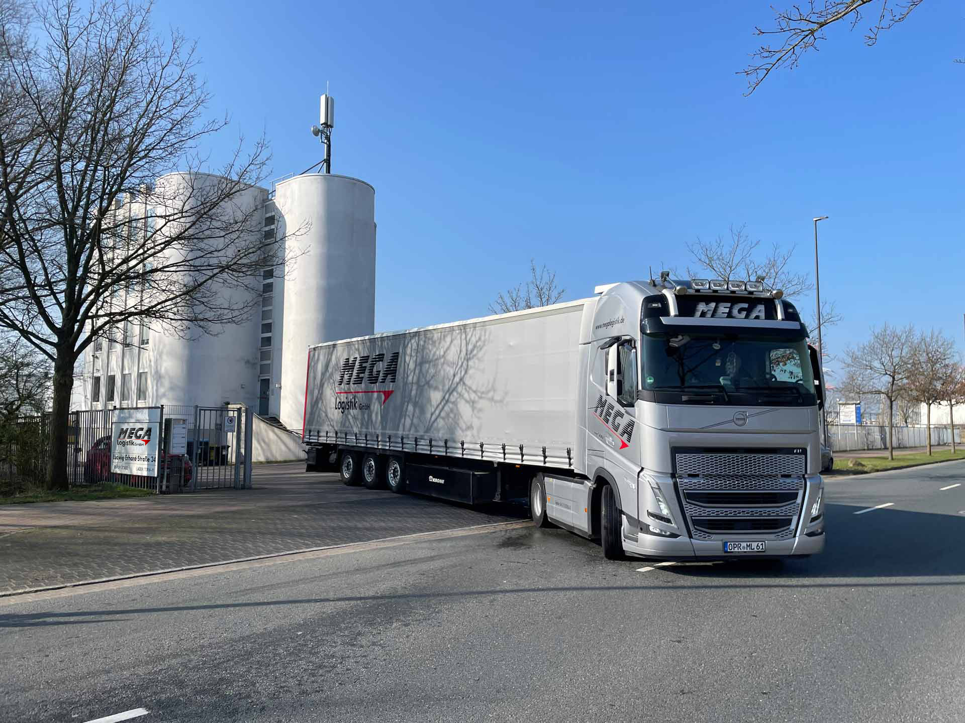 Lkw Mega Logistik